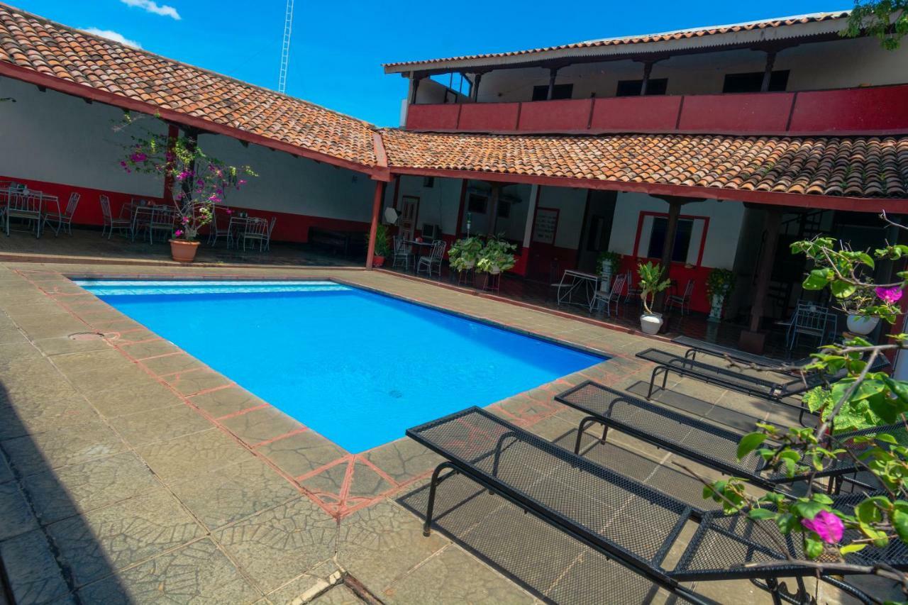 Hostal Lazybones León Exteriér fotografie